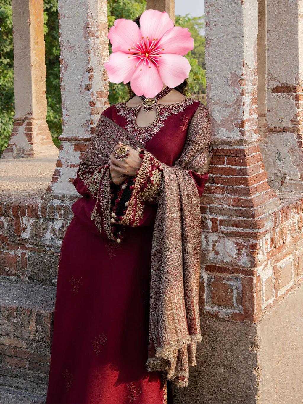 3pc Unstitched Pure Lawn Heavy Embroidered Suit
