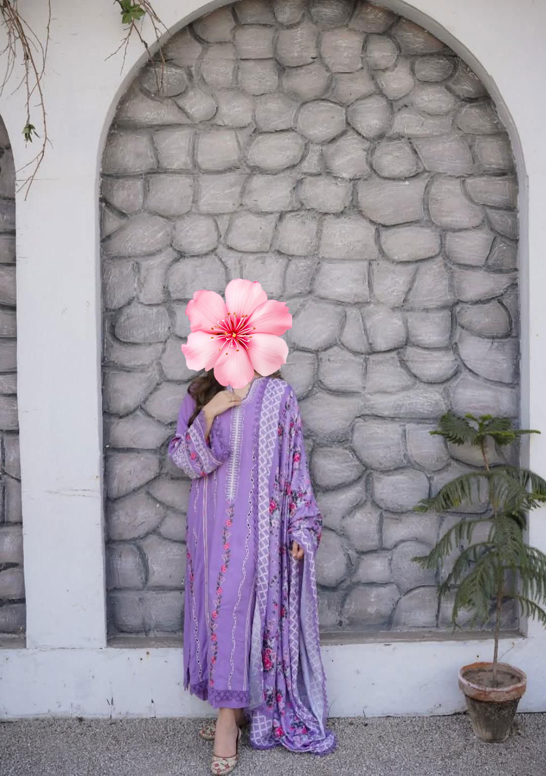 3pc Unstitched Pure Lawn Heavy Embroidered Suit