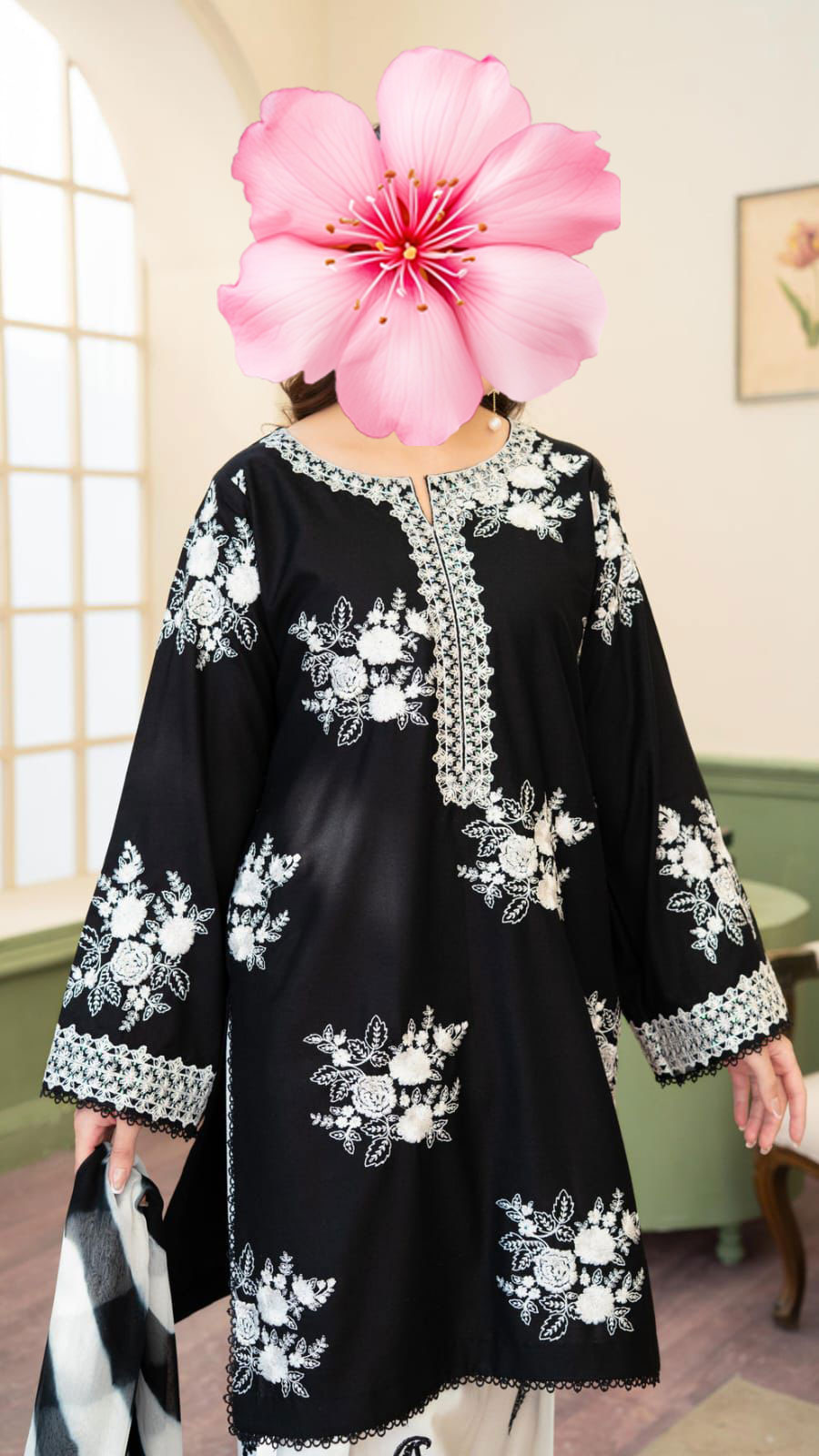 3pc Unstitched Pure Lawn Heavy Embroidered Suit