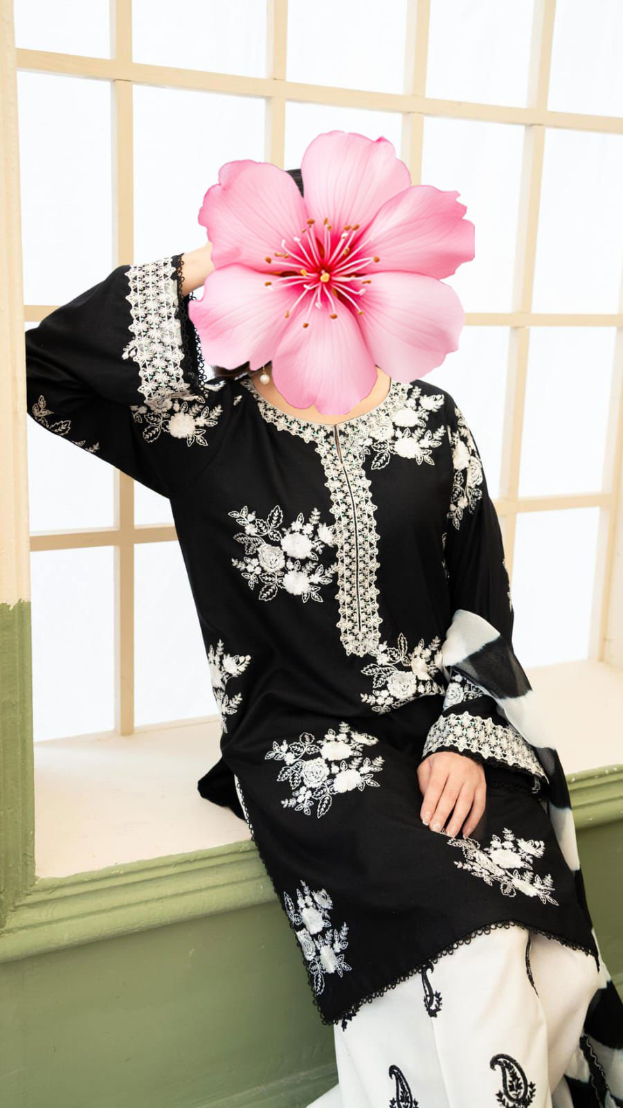 3pc Unstitched Pure Lawn Heavy Embroidered Suit