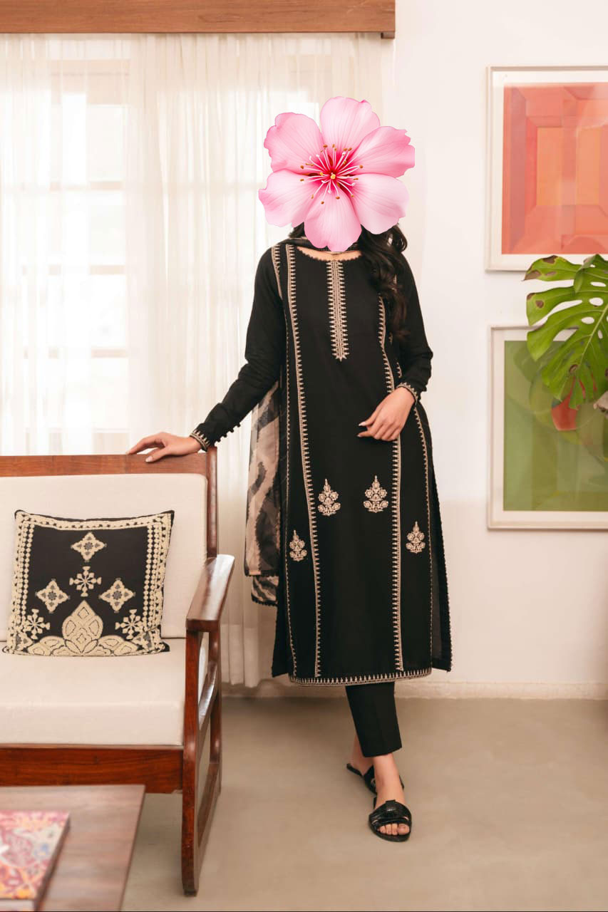 3pc Unstitched Pure Lawn Heavy Embroidered Suit