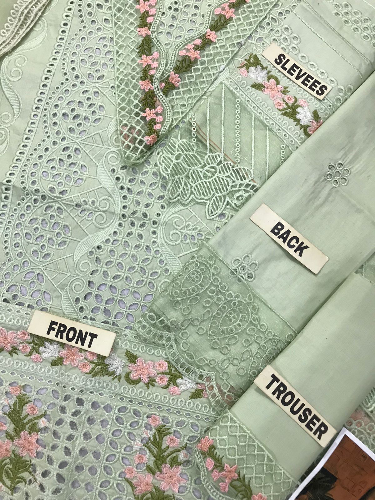 3pc Unstitched Chicken Kari Embroidered Lawn Suit